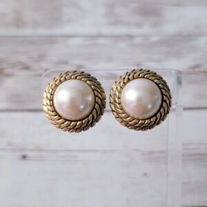 Vintage Ports Clip On Earrings Gold Tone & Faux Pearl